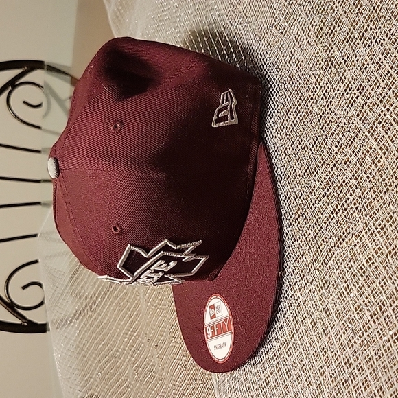 Hat - Picture 2 of 3